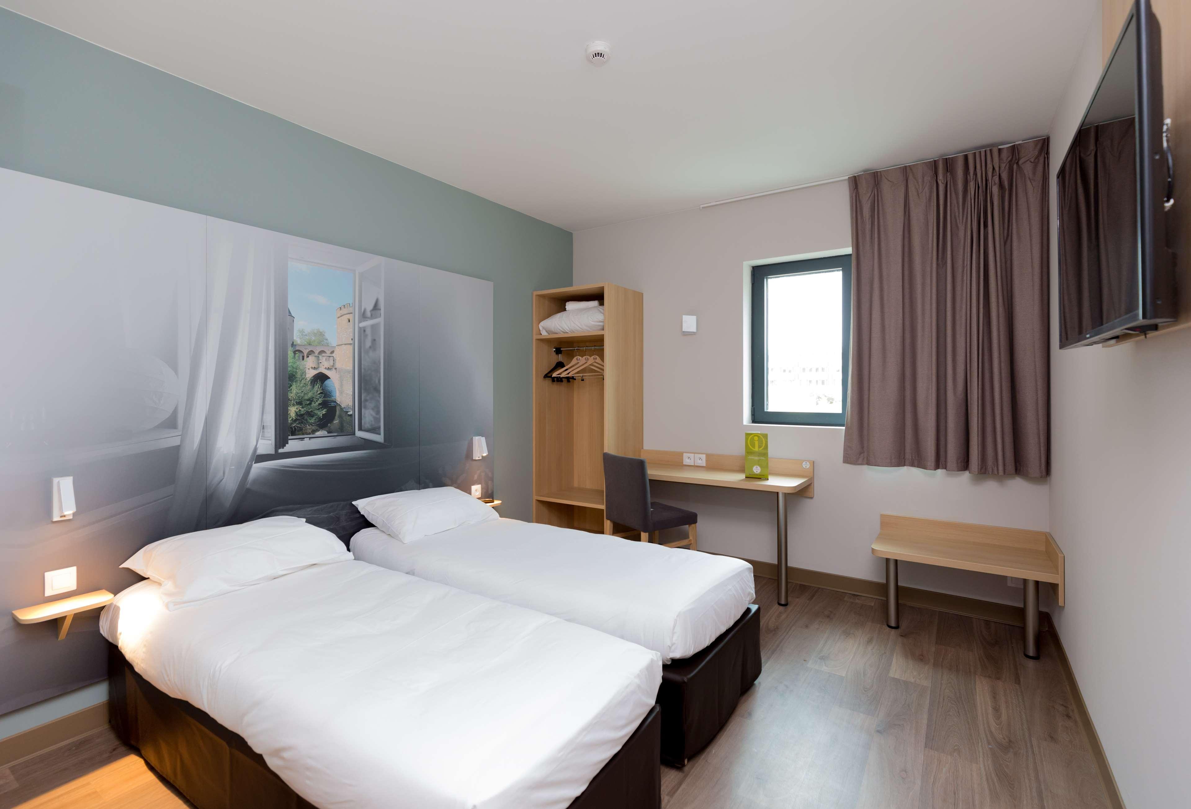 Campanile Metz Nord - Woippy- Porte Du Luxembourg Hotel Ngoại thất bức ảnh