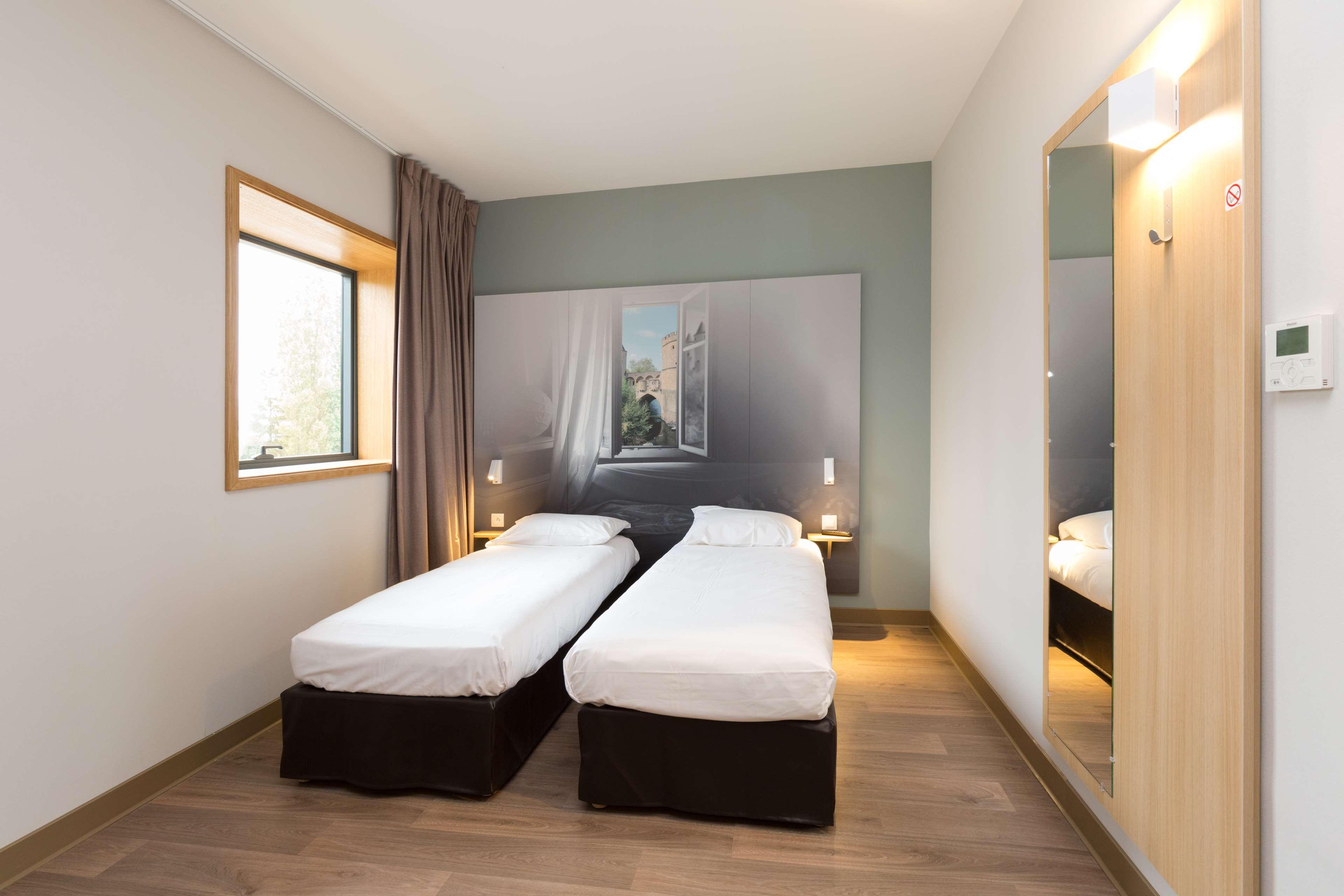 Campanile Metz Nord - Woippy- Porte Du Luxembourg Hotel Ngoại thất bức ảnh